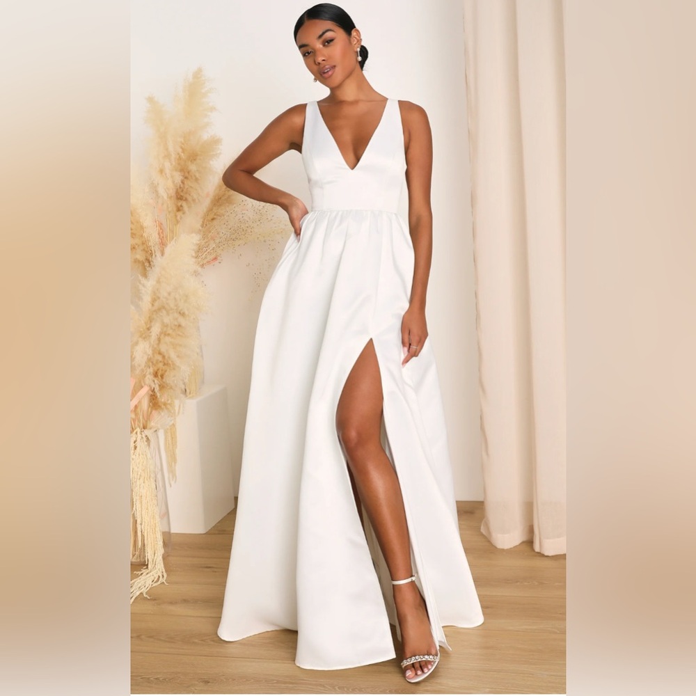 Lulus Blissfully Beloved Ivory Backless A-Line Bow Maxi Dress Sz medium